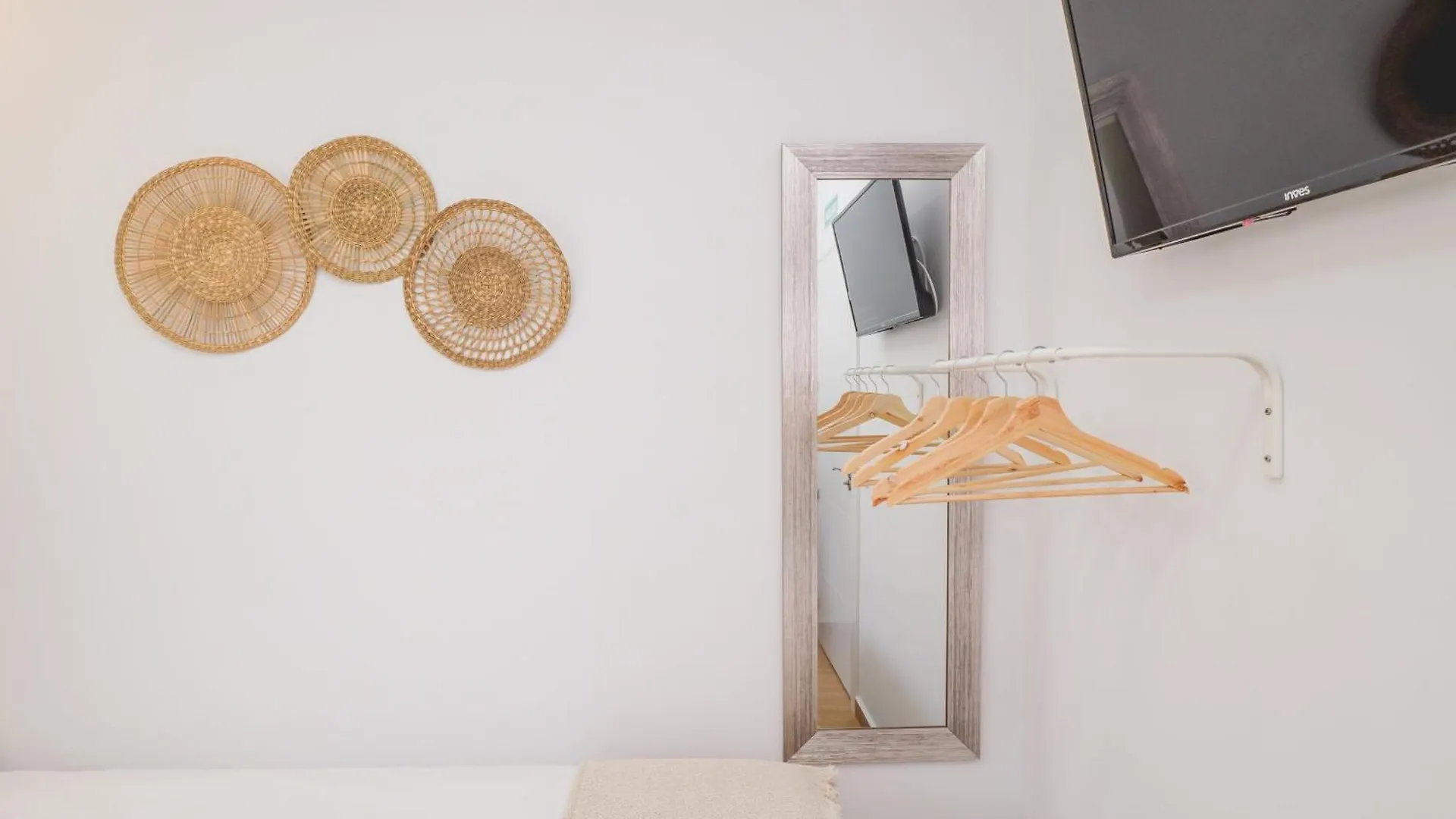 Cubo'S Hostal William'S Sunny 5 Torre de Benagalbon Spanien